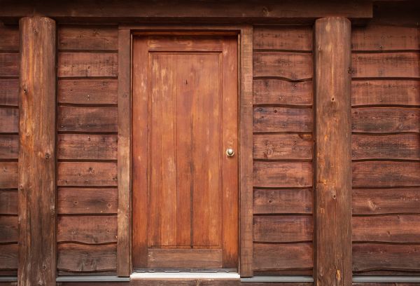 Log Cabin Siding Installation in Bloomington