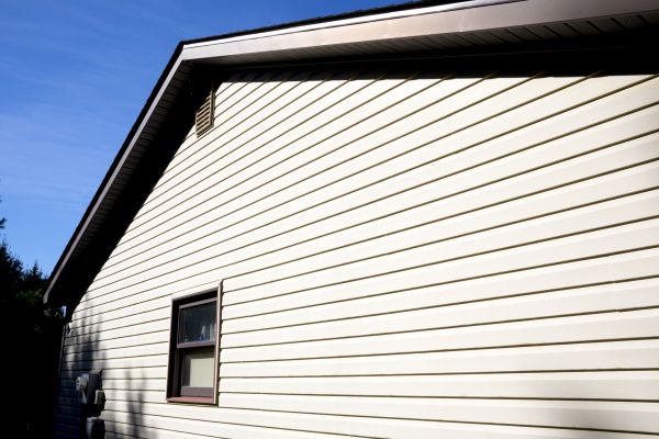 Dutch Lap Siding Installation in Bloomington