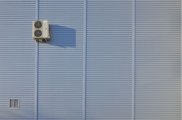 Flat Metal Siding Installation in Bloomington