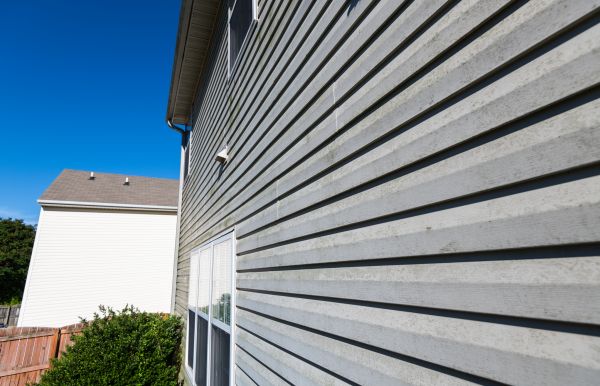 Cost of Vinyl Siding Panel Replacement in Bloomington